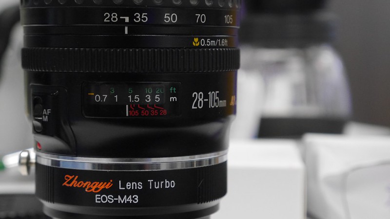 ZhongYi Lens Turbo + EF 28-105